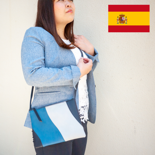 スペイン直送/レザー切替本革サコッシュ(ブルー系)